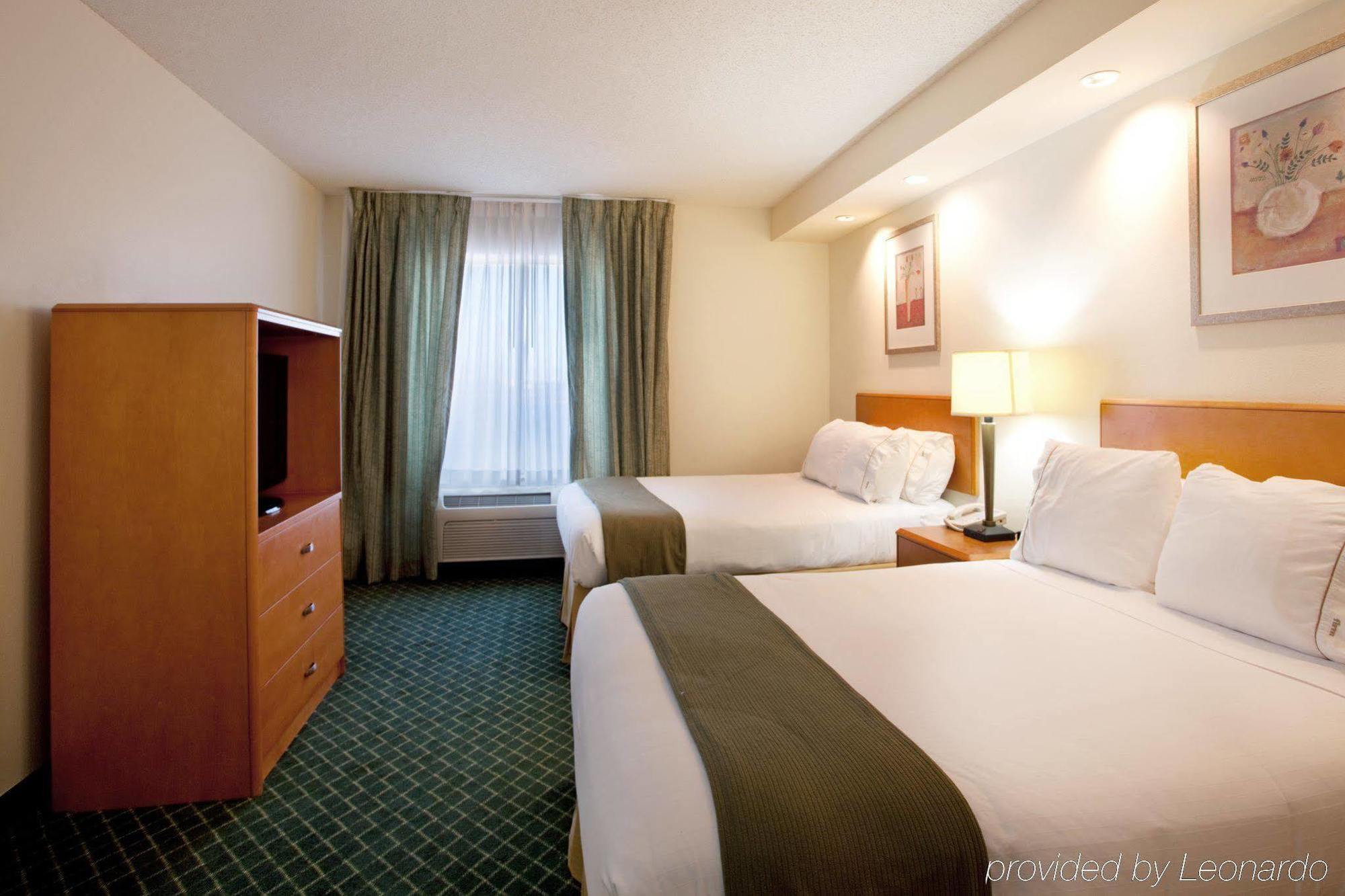 Holiday Inn Express New Orleans East By Ihg Habitación foto
